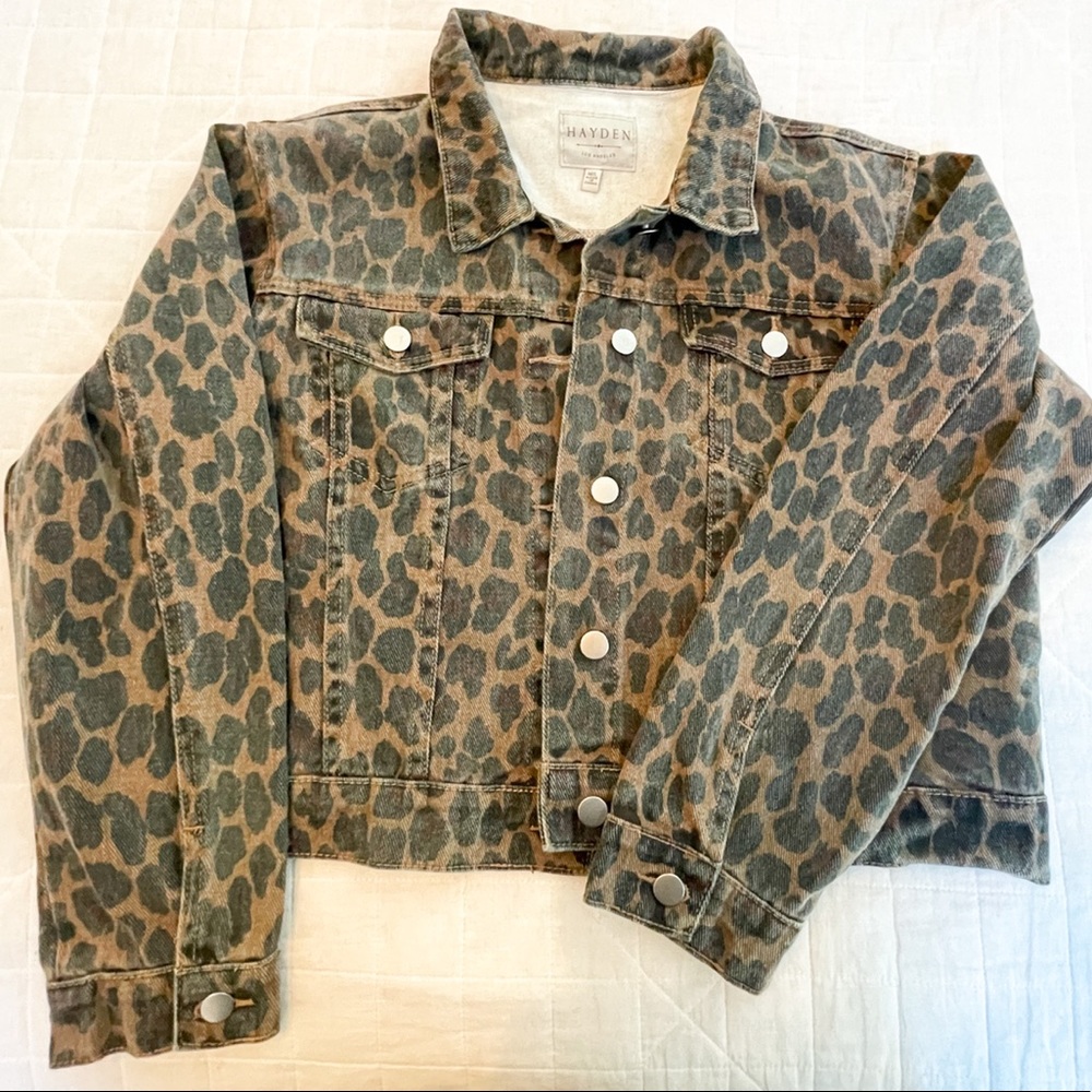Cropped Denim Jacket
